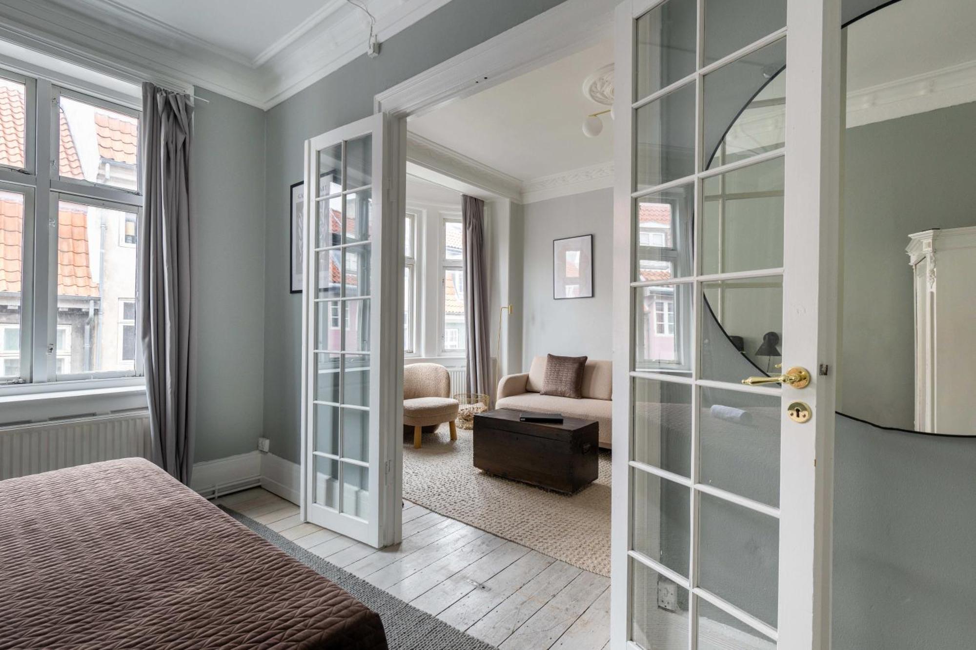 Super Central 2Br Apartment In Old Town Köpenhamn Exteriör bild
